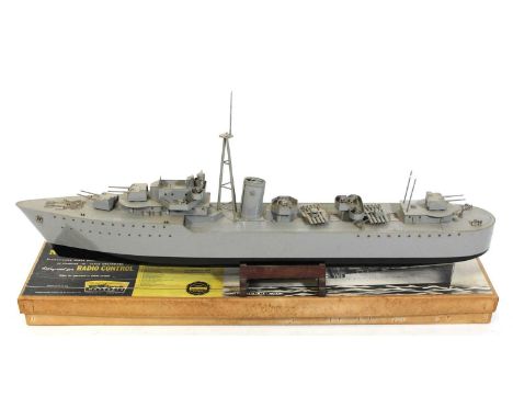 Maycraft radio-controlled wooden kit built M class destroyer, HMS Meteor, comprising a grey and black hull, grey deck, grey s