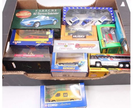 Collection of mixed diecast to include Dinky 901 Foden Diesel Wagon (Atlas), Solido Sprayer, Corgi Ford Transit, Husky Taxi, 