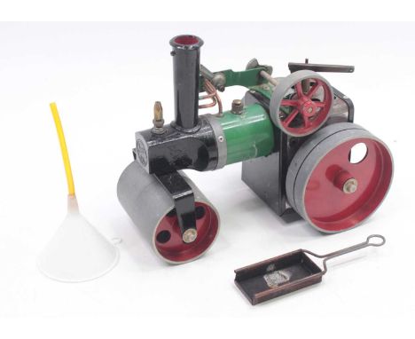 Mamod SR1A steam roller traction engine with fuel burner, a loose example, worn with corrosion present