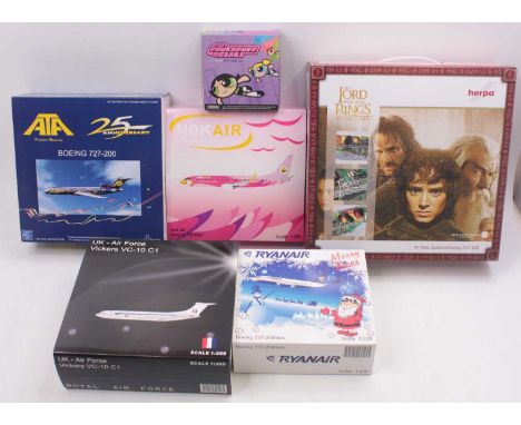 One tray of modern issue diecast aircraft to include a Herpa Boeing 747 in Lord of the Rings livery, a Knock Air Boeing 737, 
