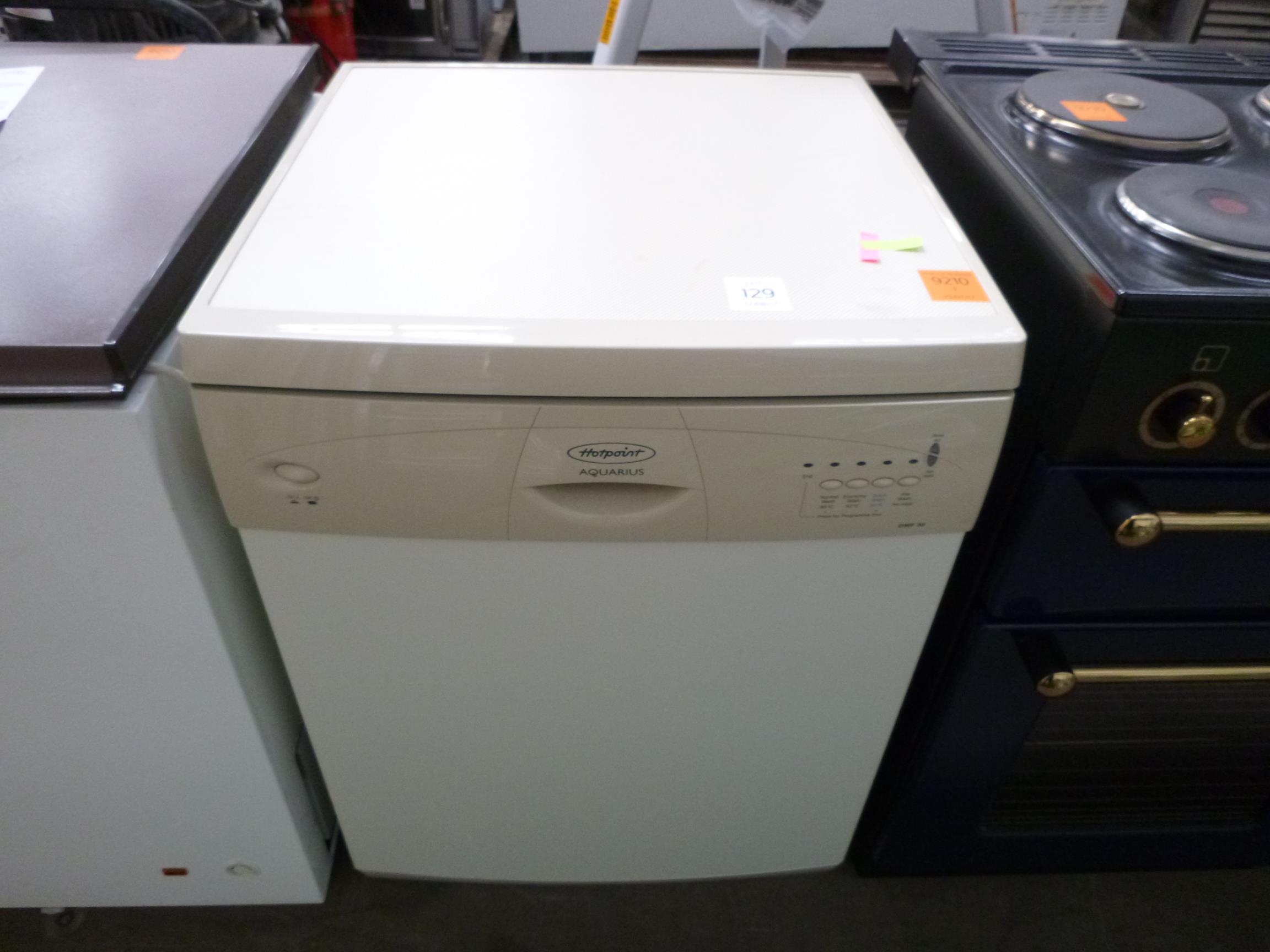 A Hotpoint Aquarius DWF30 Dishwasher