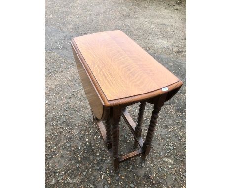 Oak barley twist gate leg table