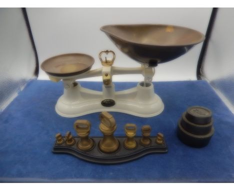 Salters scales no. 56 with weights