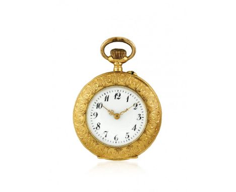 LOTTO DI DUE OROLOGI A PENDANTIF A REMONTOIR IN ORO, PERIODO 1910 Casse a quattro corpi in oro, la prima incisa sulla lunetta