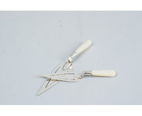Bookmarkers - two mother of pearl handled silver trowel bookmarks, Birmingham 1914 and Glasgow 1930