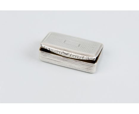 A snuff box - a small oblong silver snuff box, 1 oz, Birmingham 1825