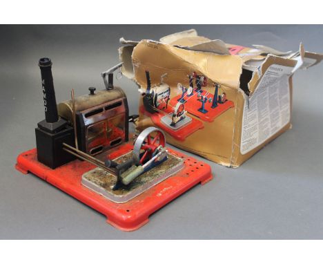A boxed Mamod SP4 steam engine 