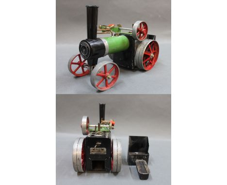 A clean Mamod TE1A steam traction engine with burner 