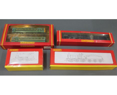 A group of 4 boxed Hornby 00 gauge locomotives and rail buses consisting of BR 4-6-2 loco "Williams Shakespeare" (R.329), GWR
