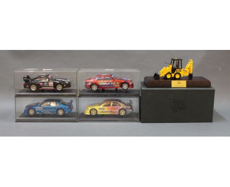 4 cased Famous Racer model racing cars and a boxed die cast & mounted model of a JCB 1 CX Skid steer