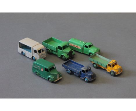 6 Dinky die cast model vans, lorries & tanker including Chivers Jellies van (452)