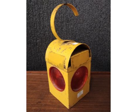 A vintage Chalwyn paraffin road danger warning light 