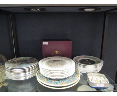 A quantity of Royal Worcester, Wedgwood and other decorative plates together with a collection of thimbles designed by Elizab