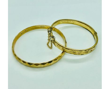 Two Ladies 9ct yellow gold bracelets with metal cores.