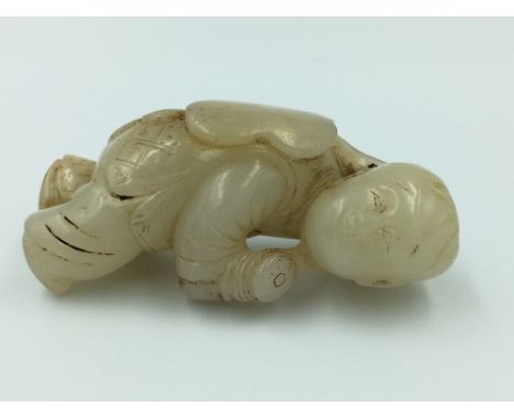 Chinese Jade carving of a boy carrying a lotus leaf 6cm 