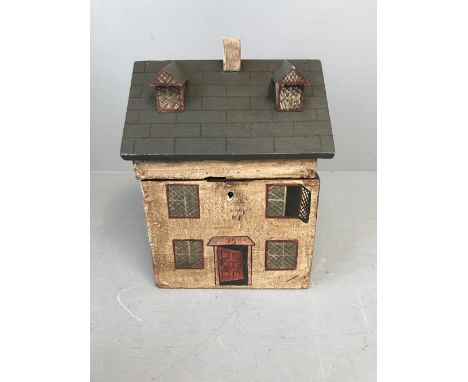 Wooden 'cottage' tea caddy 