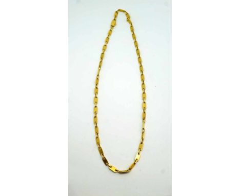   Blätter- Halskette  18 K Gelbgold. Feine Blätterkette. Deutschland, 1980er Jahre. Halsweite von ca. 40 cm, Gewicht ca. 20 g