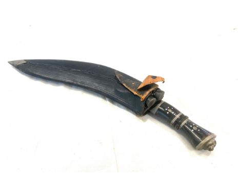 Antique Gurkha knife, with scabbard 