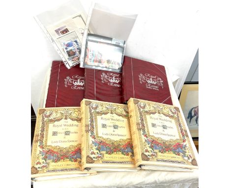 6 Albums containing commemorative first day covers 