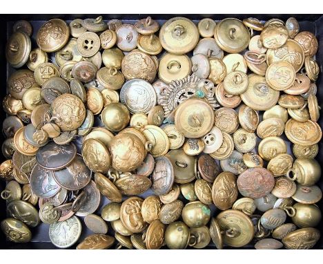 A quantity of brass buttons mainly military Royal Engineers, naval, Royal Army Ordnance Corps, together with silver plated li