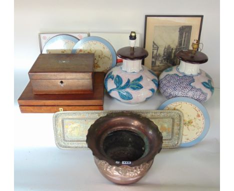 Mixed collection including copper jardiniere, eastern style tray, pair of ceramic table lamps, etc