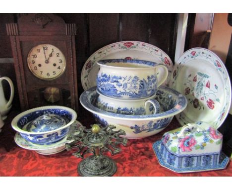 A Wedgwood Willow pattern blue and white printed basin and two matching chamber pots, a pair of Villeroy & Boch graduated mea