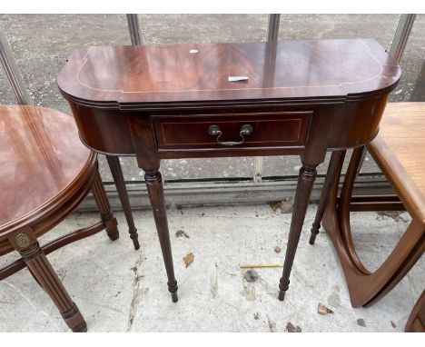 A MODERN MAHOGANY AND INLAID CONSOLE TABLE, 29" WIDE 