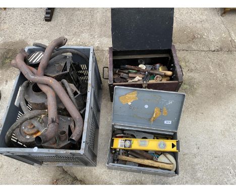 VARIOUS TOOLS AND HARDWARE - HAMMERS, SAW, RIVETER ETC 