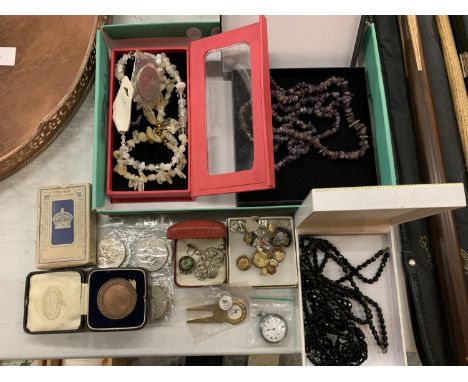 AN ASSORTMENT OF VARIOUS ITEMS TO INCLUDE PURBROOK COUNTY HIGH SCHOOL MEDAL, VINTAGE COSTUME JEWELLERY ETC 