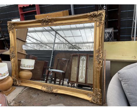A LARGE 18TH CENTURY STYLE GILT FRAMED MIRROR, 85x61" 