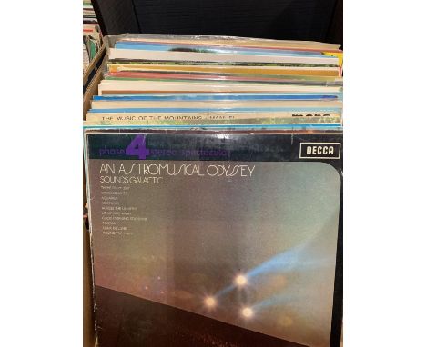 A LARGE COLLECTION OF LP RECORDS TO INCLUDE BEATLES, JIMI HENDRIX, ETC 