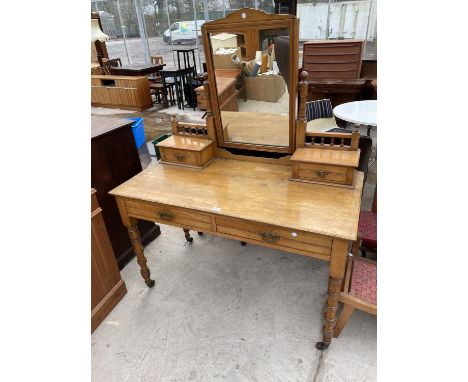 A SATINWOOD DRESSING TABLE WITH FOUR DRAWERS AND UPPER MIRROR 