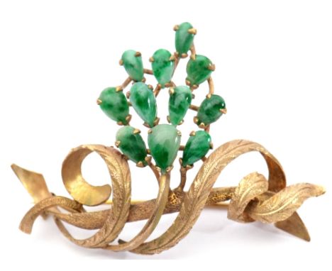 14K stamped jade brooch, a chased engraved scrolling vine design set with 11 oval shaped jade grapes, gross weight 7.5gms,  5
