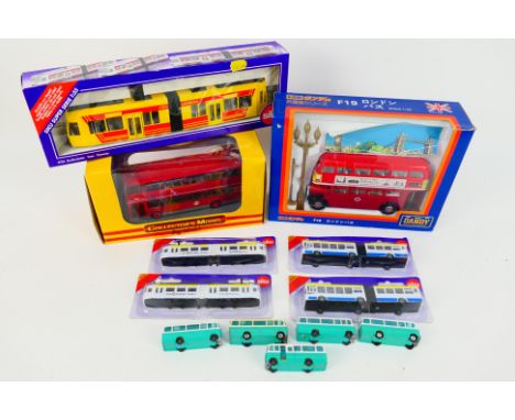 Tomica - CSM - Siku - Husky - A mixed group of boxed and unboxed diecast model buses and trams in several scales. Lot include