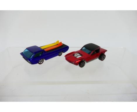 Hot Wheels - Redline - 2 x unboxed vintage Hong Kong made models, Deora in purple and Python in Red. Deora appears in Very Go