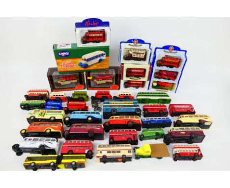 Corgi - EFE - Oxford Diecast - Others - A mainly unboxed collection of predominately model buses in various scales. Lot inclu