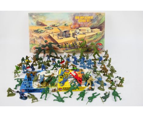 Airfix - Marx - A boxed Airfix Gun Emplacement Assault Set # 51650-7, a boxed WWII British Commandos set # 51554-0, a boxed G