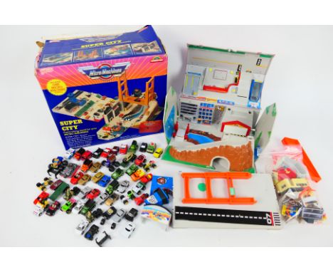 Micro Machines - Super City - Galoob. A boxed #6420 Micro Machines, Super City, Toolbox by Galoob. Item appears in Play VG - 