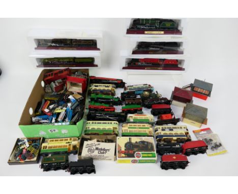 Minic - Airfix - Others A mixed collection of predominately unboxed and constructed model train, tram and scenic kits in a va