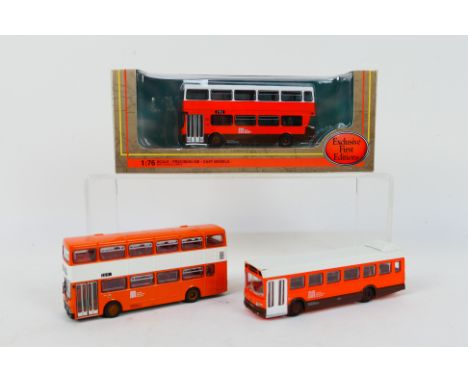 EFE - A rare boxed EFE #28601 GM Standard Atlantean A bus 'Greater Manchester' with two unboxed EFE 'Greater Manchester' buse