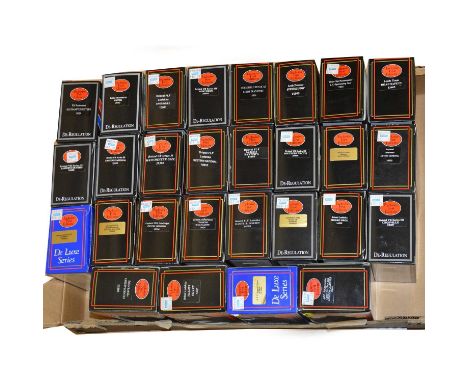 EFE Exclusive First Editions model buses and coaches, twenty-eight boxed examples.Qty: 28