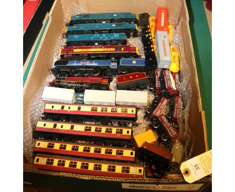 24x OO gauge railway items. Including 6x locomotives; BR Coronation Class 4-6-2, City of Bristol 46237. LMS Princess Royal Cl