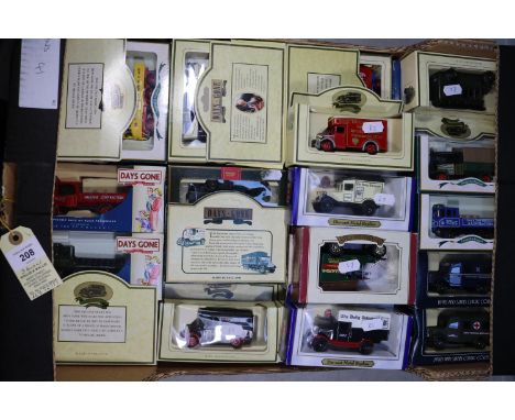 Quantity of various makes. 38 1:76 Oxford/Trackside/EFE vehicles, cars, sports cars, commercials including articulated lorrie