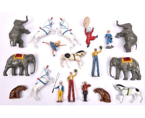 Britains Circus animals and figures from the  Britain's Circus sets. 18 pieces comprising 5 horses- 2 trotting and 3 prancing