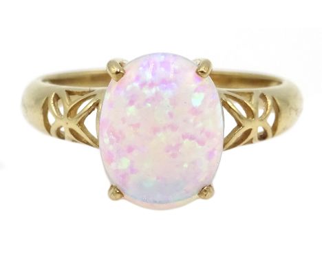 9ct gold single stone oval opal ring, hallmarked Condition Report Approx 2.42, size NClick here for further images, condition