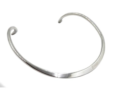 Georg Jensen silver Torque neck ring No.10A London import marks 1992, in original leather pouch Condition Report Good conditi