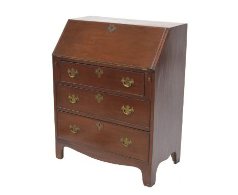 Early 20th century mahogany bureau in the Georgian manner, the fall front enclosing a satinwood fitted interior with tooled g