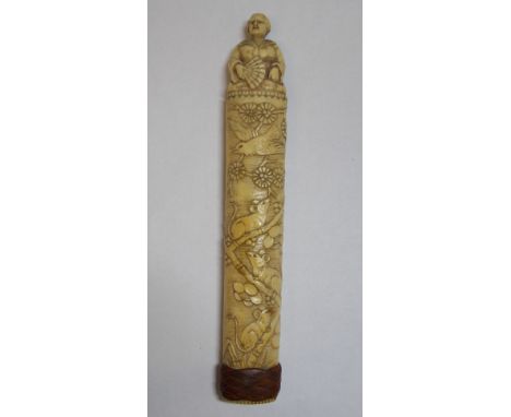 19TH CENTURY JAPANESE CARVED IVORY HANDLE WITH FIGURAL FINIAL CARVED WITH BIRDS AND RATS 21CM