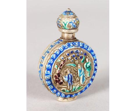 A CHINESE SILVER AND ENAMEL SNUFF BOTTLE.