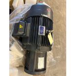 Chuym Tseh 15-HP Motor, Fr 160M, Volt 240/480, RP 1740, Ph 3 (New)